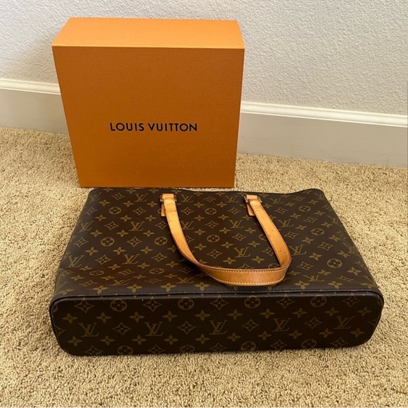 Authentic Louis Vuitton Luco Tote - Picture 2 of 6